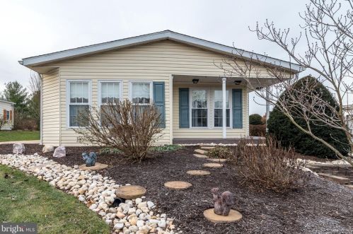 23 Black Cherry Ct, Harleysville, PA 19438-2951