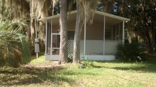 13935 174th Pl, Cross Creek, FL 32640-7817