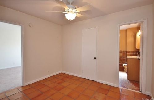 123 Highland Ave, Crotonville, NY 10562-5800