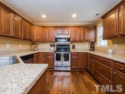 2113 Turquoise Ln, Franklinton, NC 27525-8518