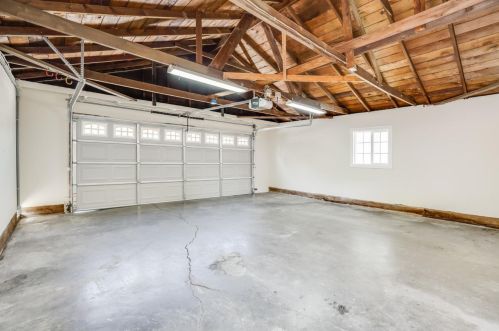 498 Fair Oaks Ave, Sunnyvale, CA 94085-3811