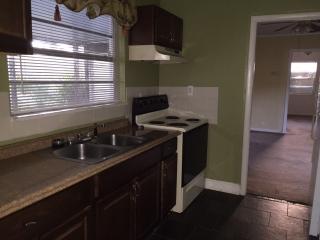 7734 Daetwyler Dr, Orlando FL  32812-4077 exterior