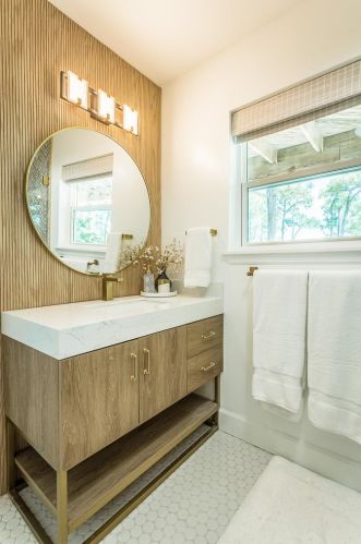 1673 Gulf Beach Dr, Saint George Island FL  32328-3107 exterior