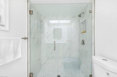 4688 Pembrooke Ln, Bonita Springs FL  exterior