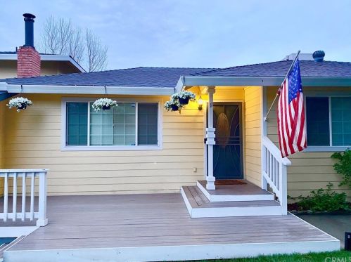11 Glen Cir, Oroville CA  95966-9250 exterior
