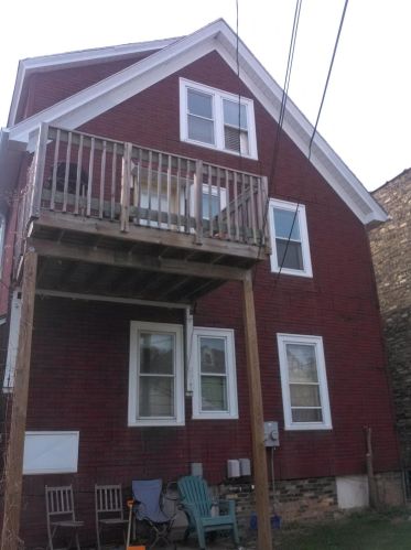 1672 Van Buren St, Milwaukee, WI 53202-2018