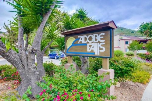 5513 Adobe Falls Rd, San Diego CA 92120-4496 exterior