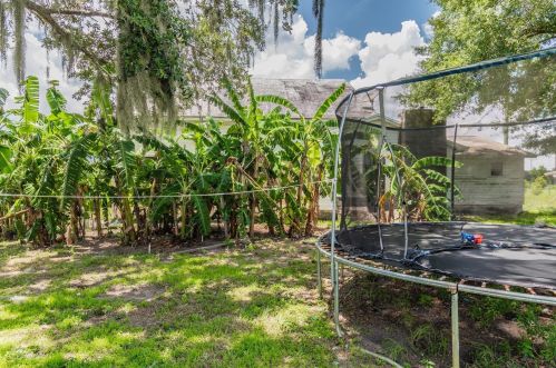 15621 Carlton Lake Rd, Wimauma FL  33598-5401 exterior