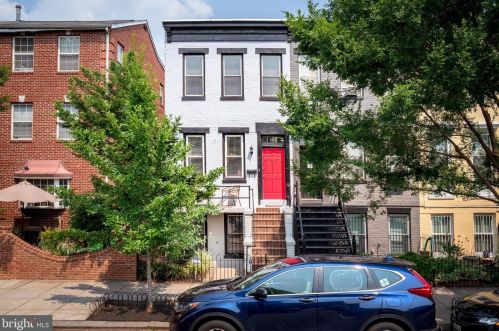 1813 12th St, Washington, DC 20009-5689