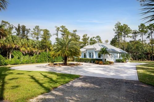 421 35th Ave, Naples FL  34120-1356 exterior