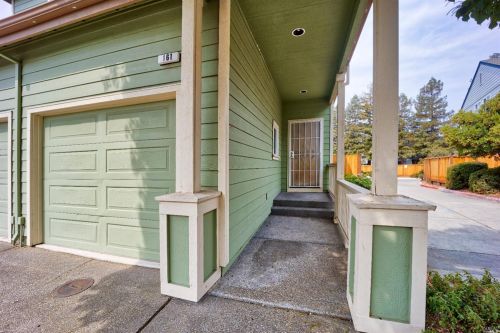 161 Mark West Commons Cir, Santa Rosa, CA 95403-1283