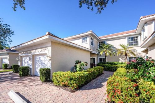 5615 Sherborn Dr, Naples, FL 34110-9036