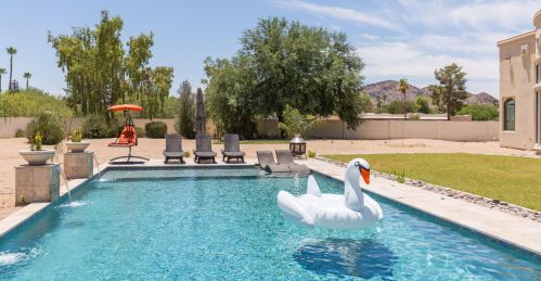 9827 57th St, Scottsdale AZ  85253-1114 exterior