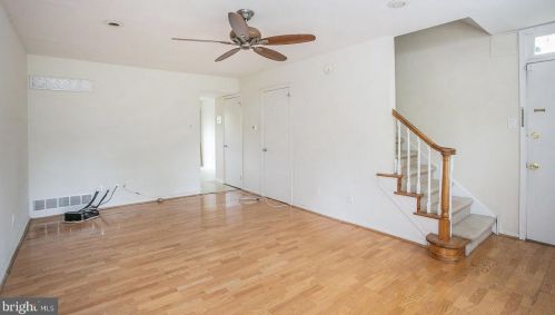 112 Berwick Pl, Lansdale, PA 19446-4907