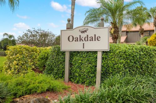 11103 Oakdale Rd, Boynton Beach, FL 33437-1626