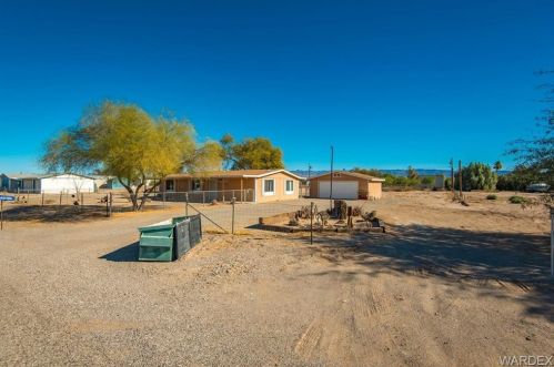 7416 Harquahala Dr, Mohave Valley, AZ 86440-9102