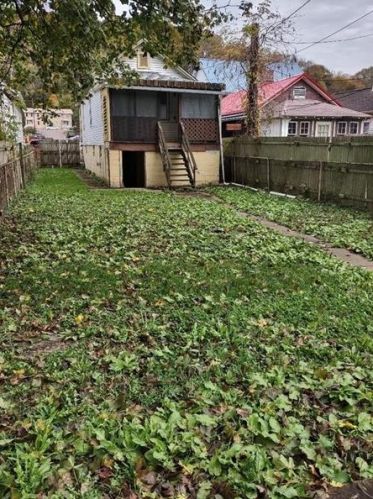641 Zane Ave, New Kensington, PA 15068-3961