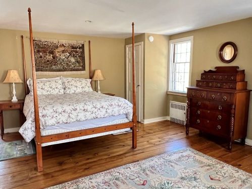 282 Joshuatown Rd, Lyme CT  06371-3035 exterior