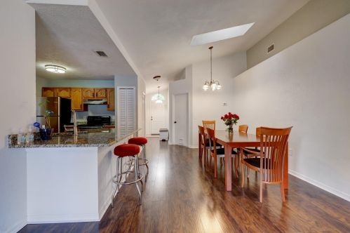 1011 Alexandria Ave, Fort Pierce FL 34953-3401 exterior