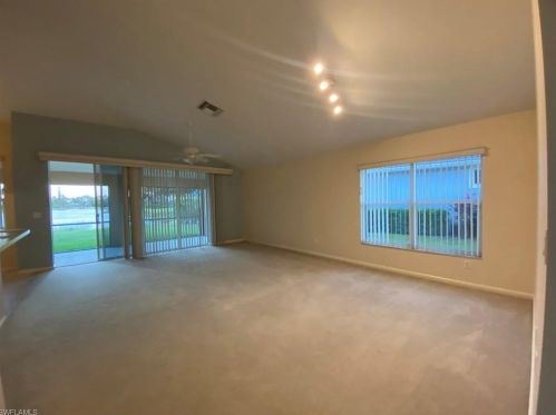 6516 Autumn Woods Blvd, Naples FL  34109-7823 exterior