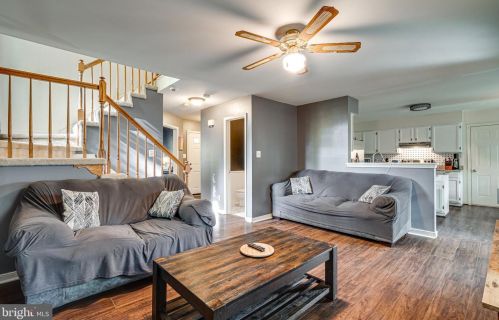 6404 Forest Grove Dr, Fredericksburg VA  22407-6344 exterior