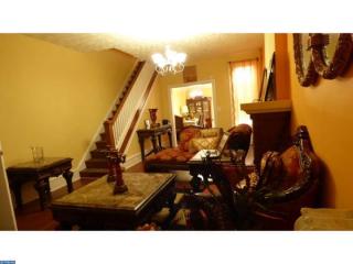 1037 Washington St, Reading, PA 19601-3746