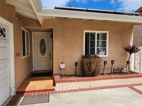 1865 Turmont St, Long Beach, CA 90746-2557