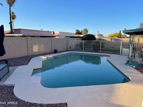 760 Meadows Dr, Chandler AZ 85224-8662 exterior
