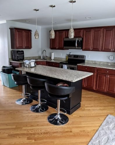 89 Perry St, Putnam CT  06260-2257 exterior