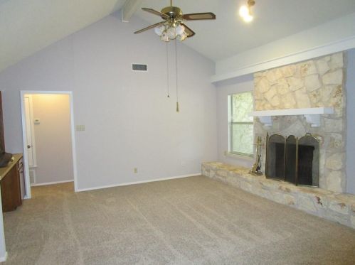 3413 Rocky Hollow Trl, Georgetown TX  78628-2819 exterior