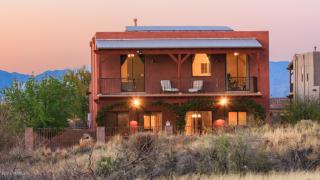 266 Forrest Feezor St, Santa Rita, AZ 85641-2797
