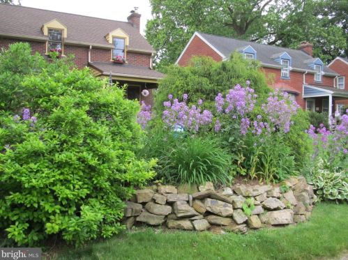 970 Salisbury Ct, Lancaster, PA 17601-5164