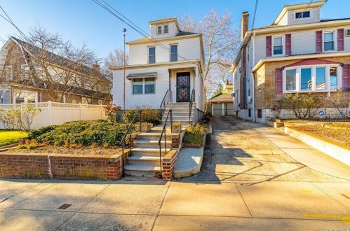 1819 Willow Ln, Bronx, NY 10461-4617