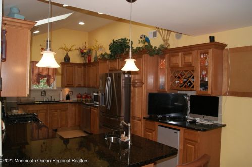 15 Van Ness Dr, Bricktown NJ  08723-5730 exterior