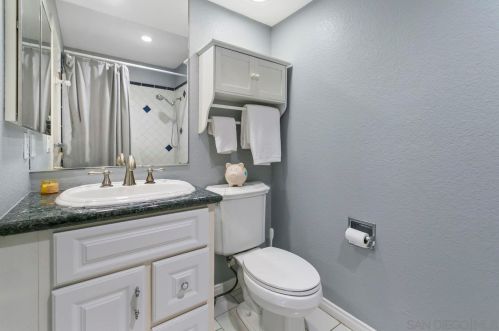 1155 Pacific Beach Dr, San Diego CA  92109-5149 exterior