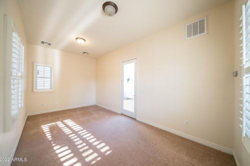 3437 Valerie Dr, Chandler AZ  85286-2371 exterior