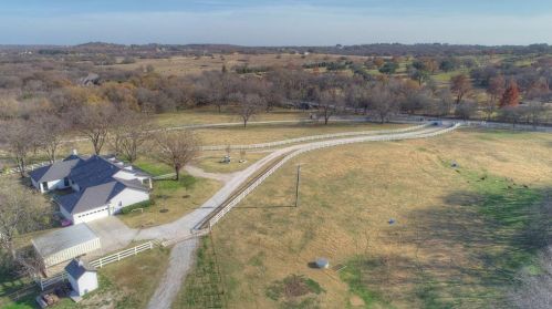 1040 Brush Creek Rd, Argyle TX  76226 exterior