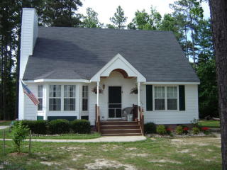 180 Cherrylaurel Dr, Youngsville, NC 27596-7144