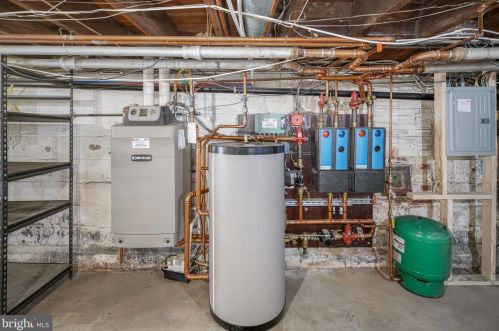 100 Park Blvd, Camden NJ  08103-2757 exterior