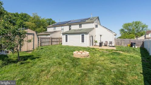 4 Juniper Ct, Blenheim NJ  08012-4674 exterior