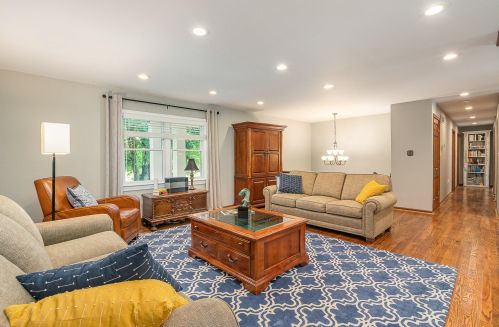 1868 Mount Vernon Dr, Covington, KY 41011-3665