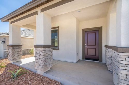 16846 Desert Star St, Victorville, CA 92394-1468