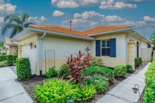 121 Padova Way, Nokomis, FL 34275-6606
