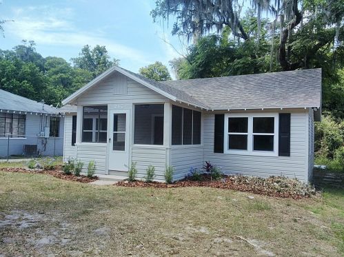 243 Plymouth Ave, Deland, FL 32720-2754