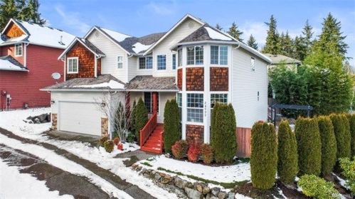 24002 22nd Ave, Bothell WA  98021-9518 exterior