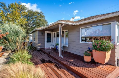709 Mill St, Ukiah, CA 95482-4649