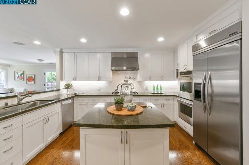 104 Van Ripper Ln, Orinda CA  94563-1120 exterior