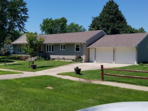303 Main St, Rembrandt, IA 50576-5009