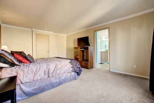 7223 178th St, Puyallup, WA 98375-2340