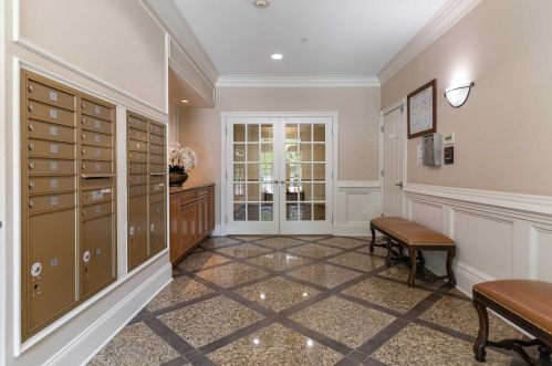 335 Regency Dr, Fishkill NY  12524-4937 exterior